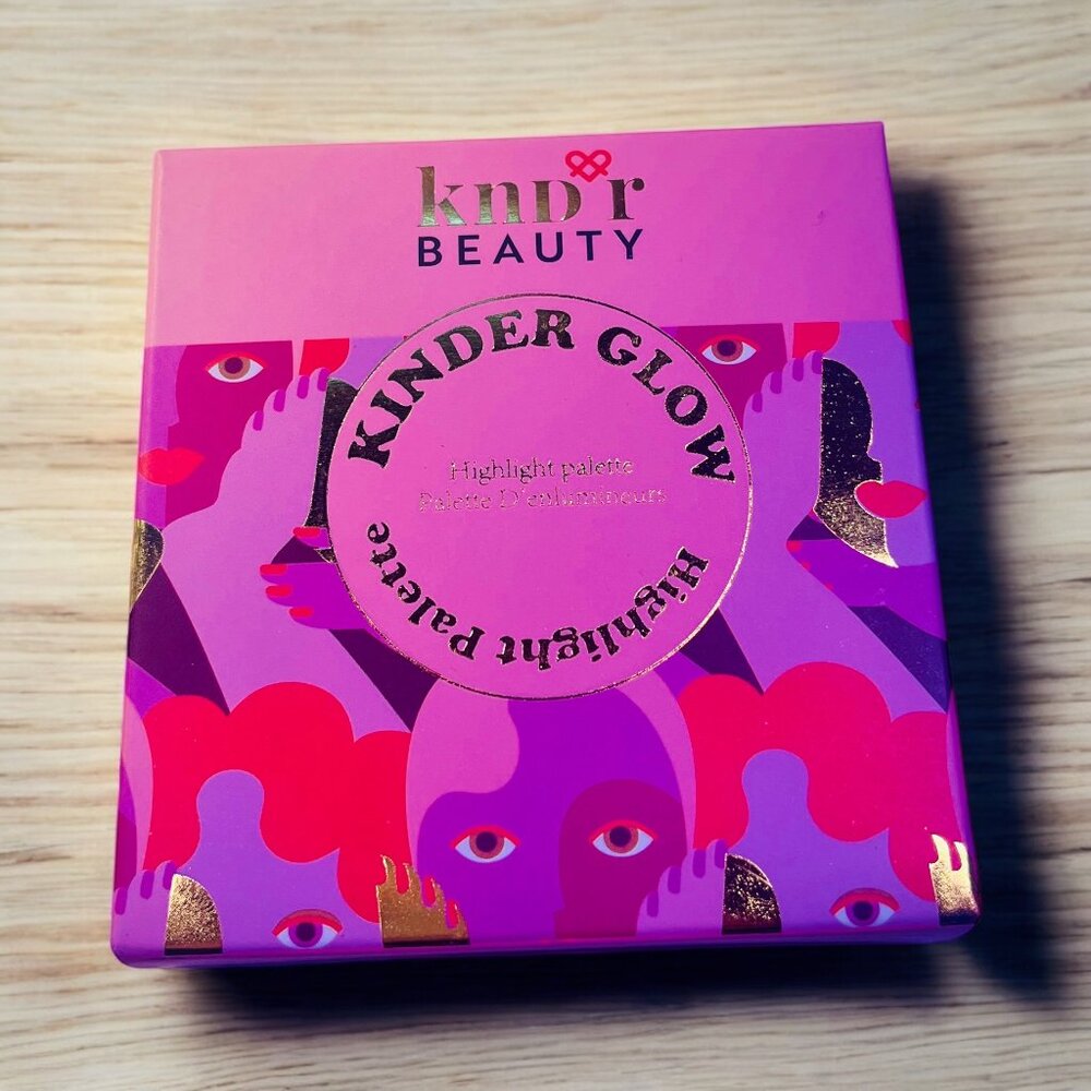 Beautyshop KNDR BEAUTY Kinder Glow Highlighting Palette